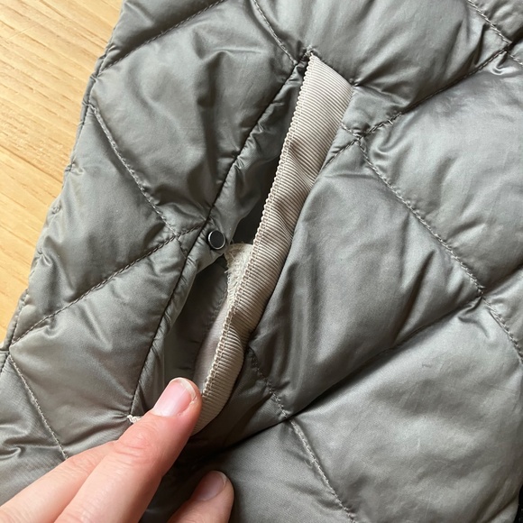 Lululemon the fluffiest reversible vest - Picture 7 of 9